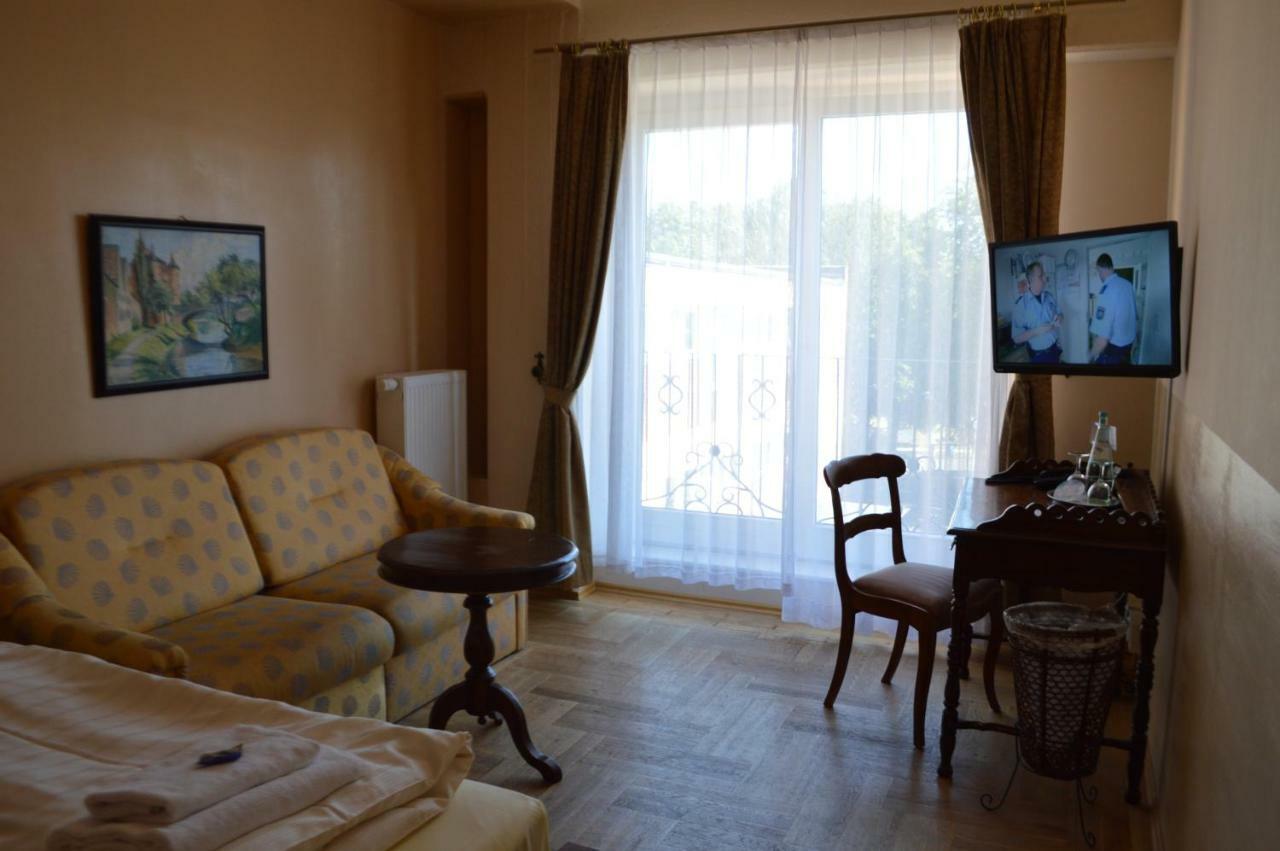 Hotel Gutenberger ลูเบค ภายนอก รูปภาพ