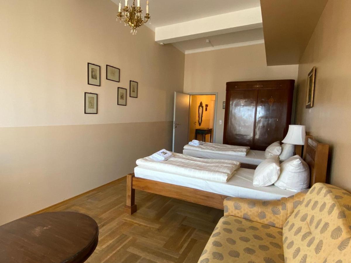 Hotel Gutenberger ลูเบค ภายนอก รูปภาพ